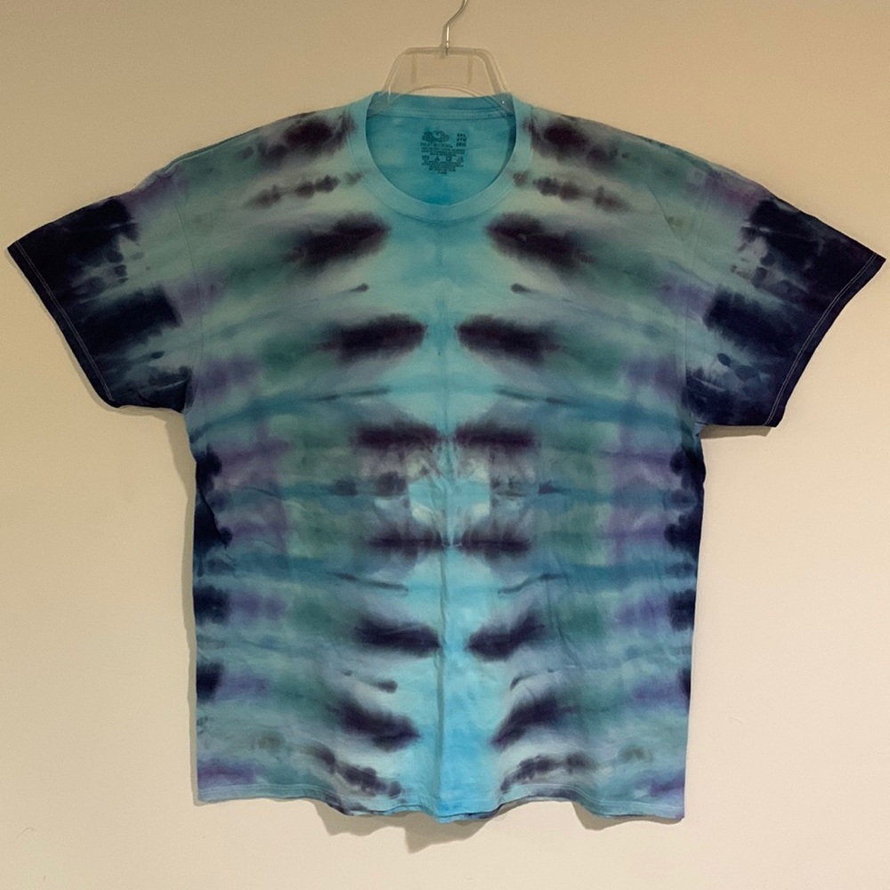 NWOT Fruit of the Loom Handmade Tie Dye Short Sleeve T Shirt, Mens 2XL